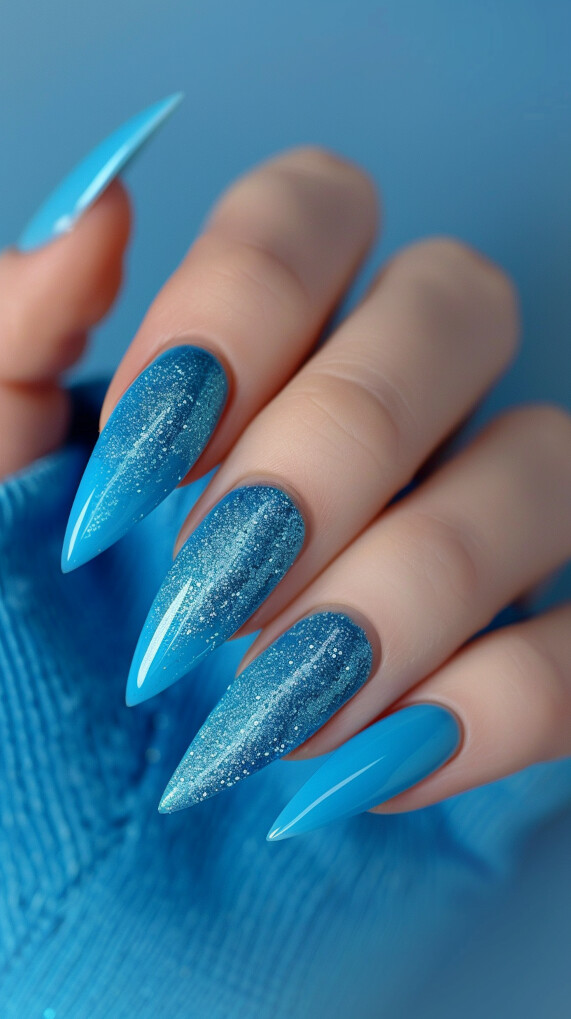 Aquamarine nail design