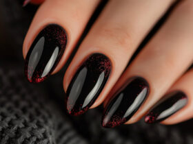 Black and Maroon Nails Ideas design