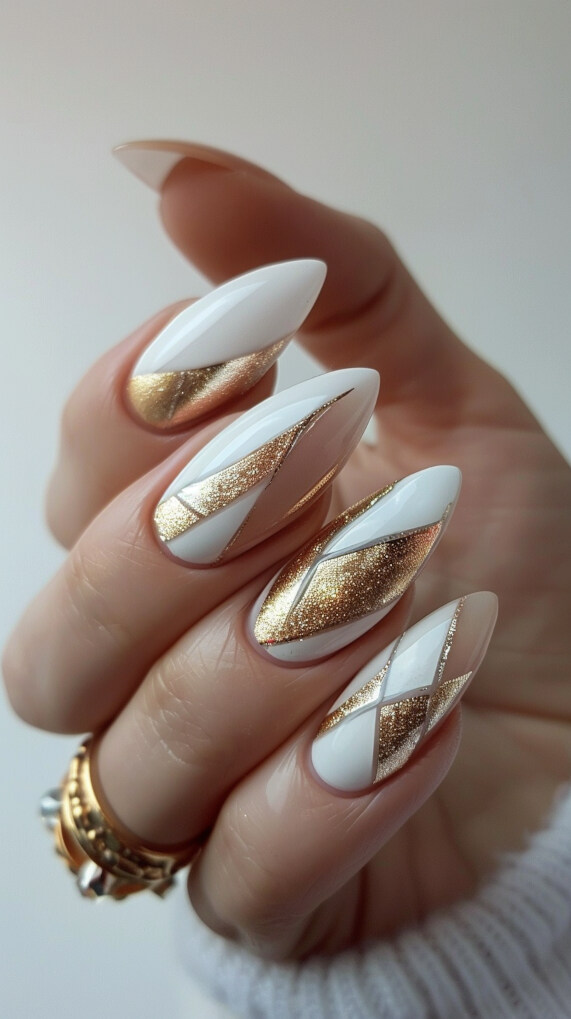 Geometric White and Gold nail