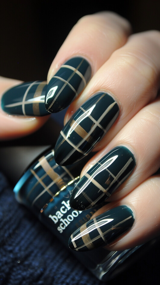 Preppy Plaid Accent Nails